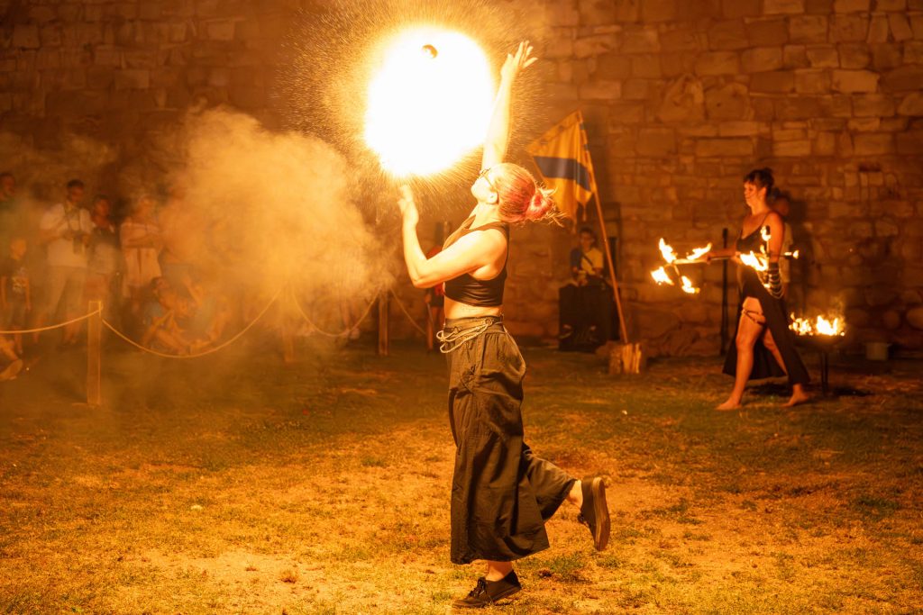 medieval nights - 157