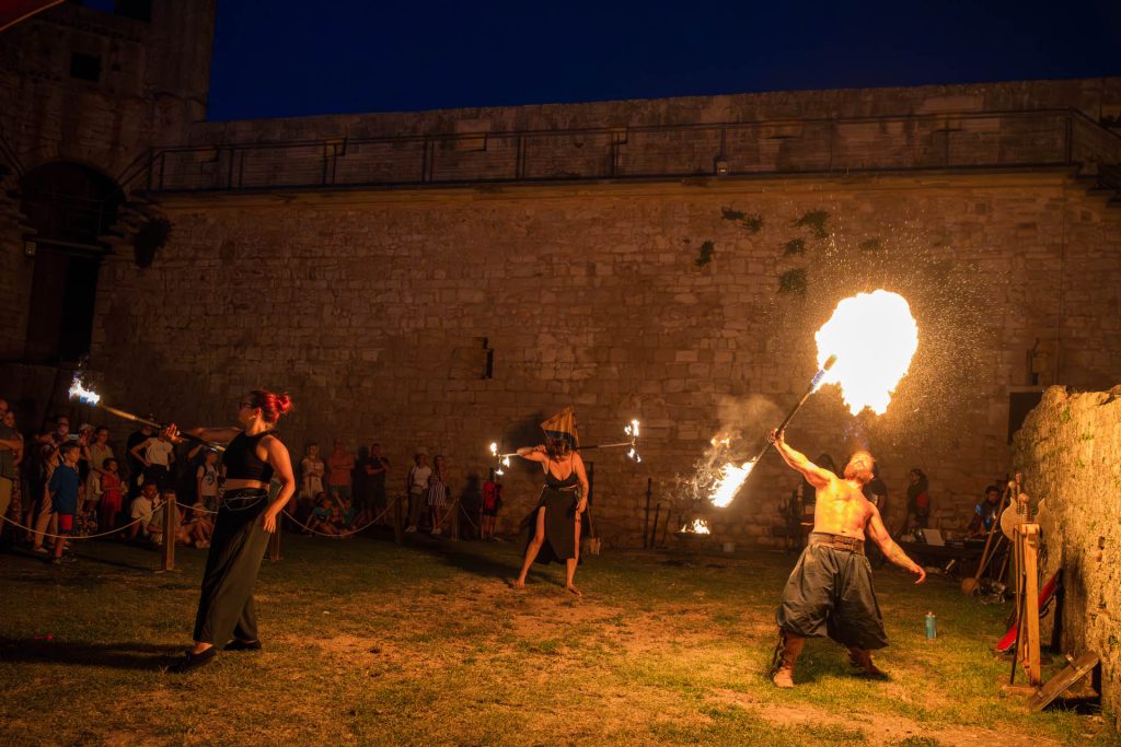 medieval nights - 228