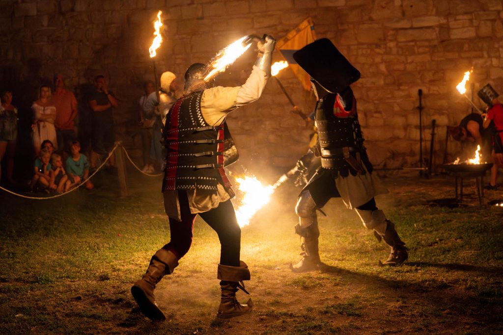 medieval nights - 262
